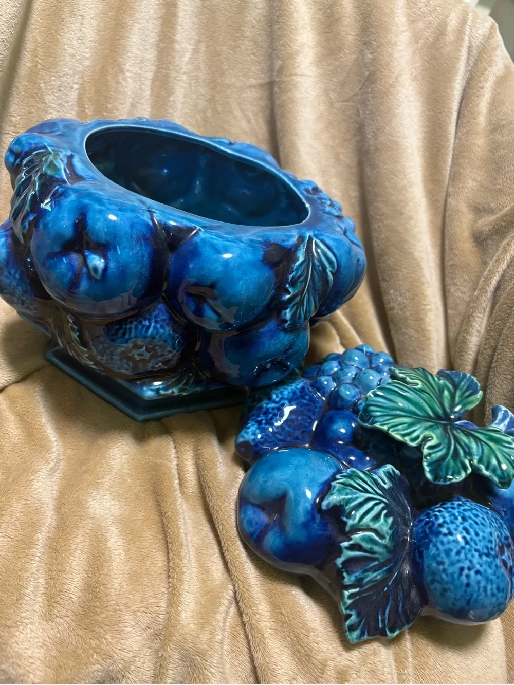 Decorative Blue Ceramic Fruit Jar - Glazed Storage Accent